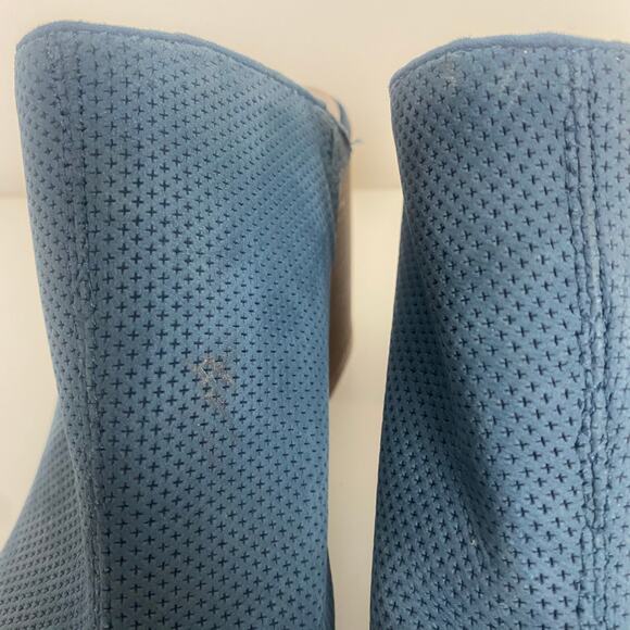 Kenneth Cole Reaction Indigo Blue Top Notch Perforated Chunky Heel Mule Size 8 - Picture 5 of 10